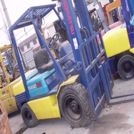 used komatsu 3ton forklift on sale with good condition